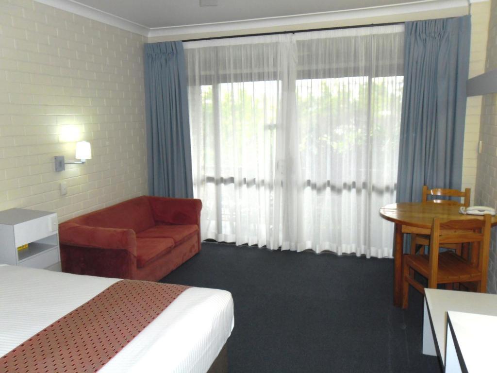 Mooloolaba Motel Room photo