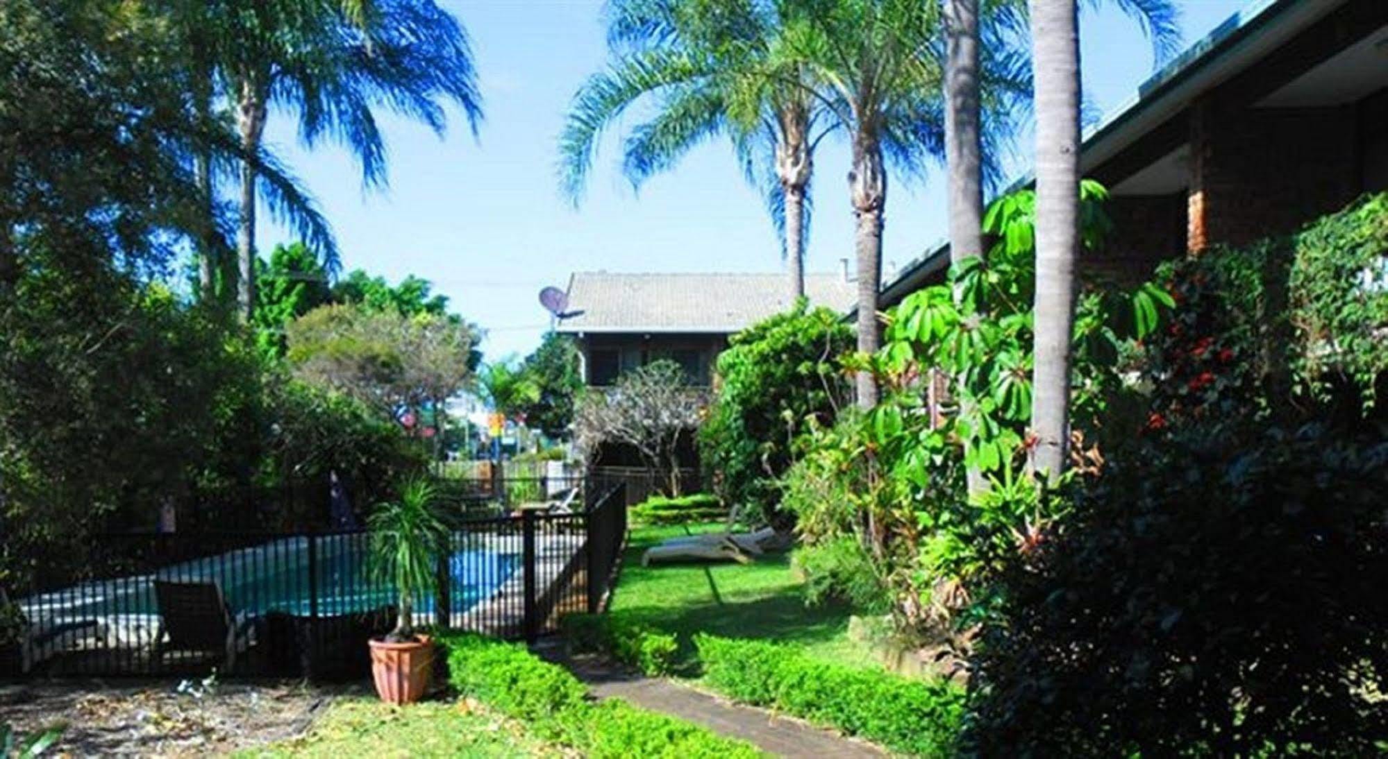 Mooloolaba Motel Exterior photo